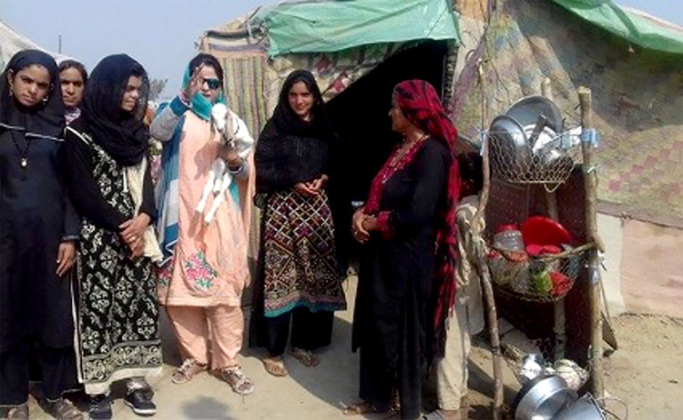 Picture of unreached Muslim people who received the Word of God