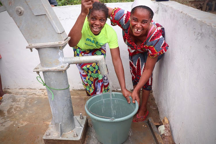Picture of well beneficiaries
