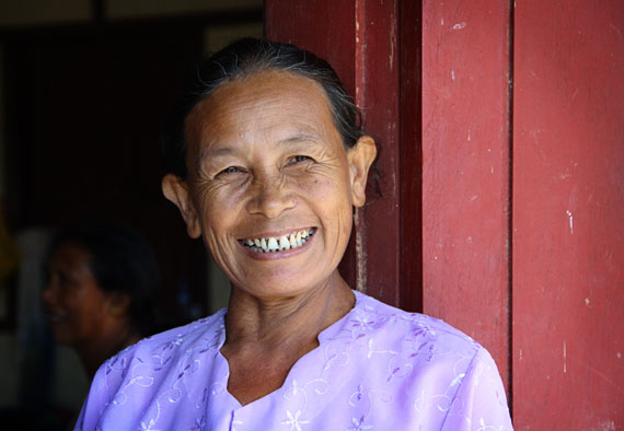refugees-woman-idp