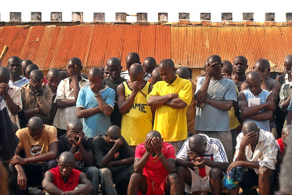 prisoners-inmates