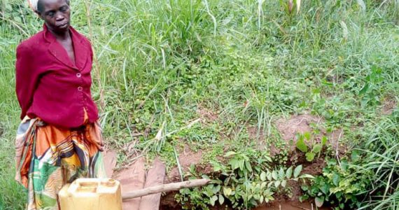 Picture of dirty drinking water in Africa