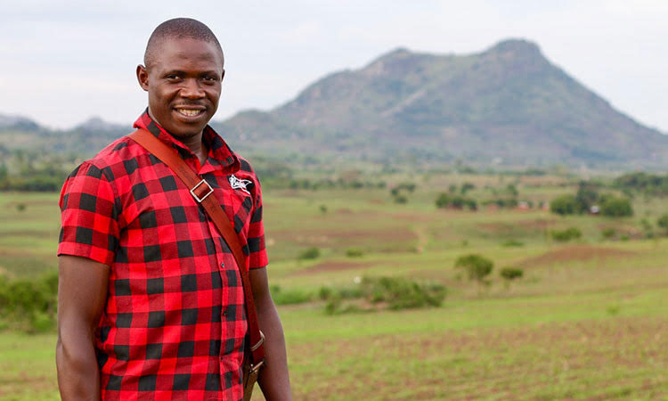 Picture of farmer and Farming God's Way trainer from Africa