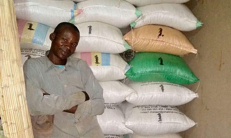 Picture of farmer in Malawi