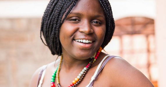 Picture of Suzan smiling
